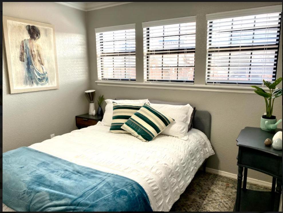 Private Bedroom Suite - Communal House Near Integris Oklahoma City Luaran gambar