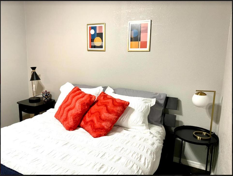 Private Bedroom Suite - Communal House Near Integris Oklahoma City Luaran gambar