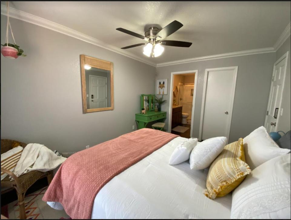 Private Bedroom Suite - Communal House Near Integris Oklahoma City Luaran gambar